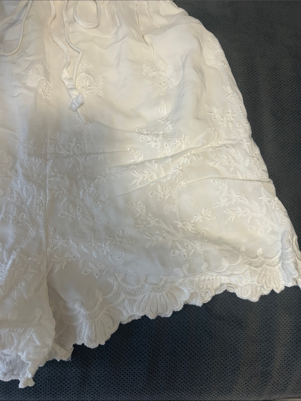 Lush White Ruffled Strapless Short Set - Picture 3 of 4